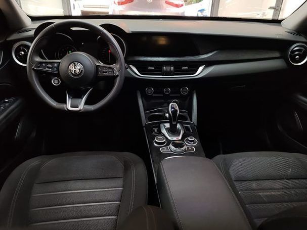 Alfa Romeo Stelvio 2.2 Diesel AT8 140 kW image number 9