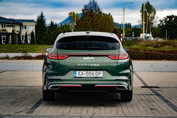 Kia ProCeed 1.5 T-GDI GT Line 118 kW image number 4