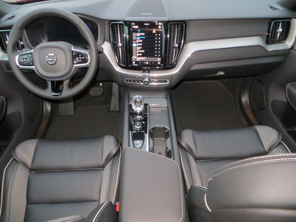 Volvo XC60 Plus 145 kW image number 9