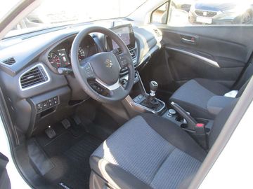 Car image 10