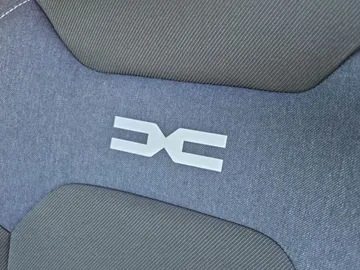Car image 33