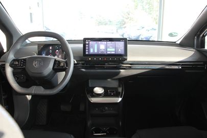 Car image 21