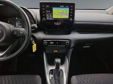 Car image 12