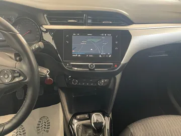 Car image 24