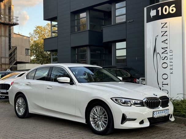 BMW 320 e Luxury Line 150 kW image number 2