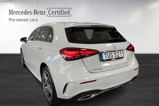 Mercedes-Benz A 250 e 160 kW image number 4