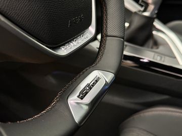 Car image 33