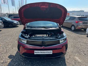 Car image 21