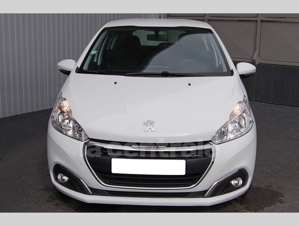 Peugeot 208 BlueHDi 100 75 kW image number 2