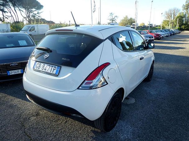 Lancia Ypsilon 51 kW image number 6