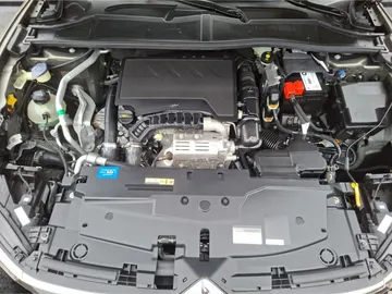 Car image 29