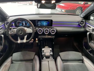 Car image 37