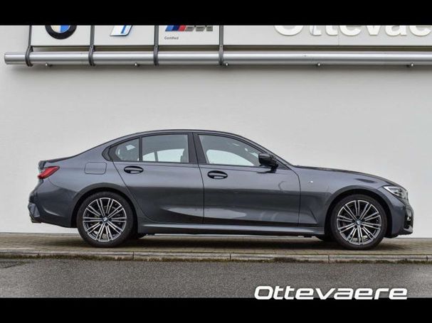 BMW 320i M Sport xDrive 135 kW image number 2