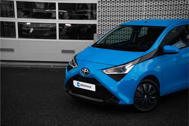 Toyota Aygo 54 kW image number 16