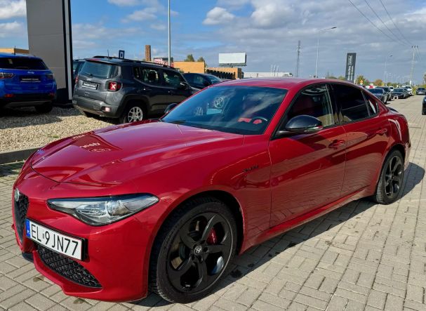 Alfa Romeo Giulia 2.2 Veloce 154 kW image number 1