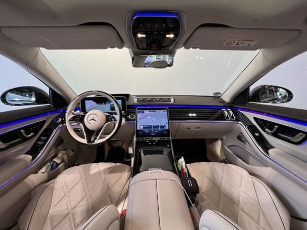 Mercedes-Benz S 680 4Matic Maybach 450 kW image number 11