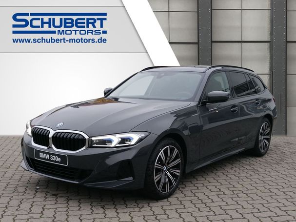 BMW 330 Touring 185 kW image number 1