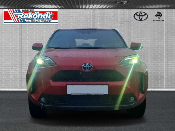 Toyota Yaris Cross 1.5 Hybrid Team Deutschland 85 kW image number 4