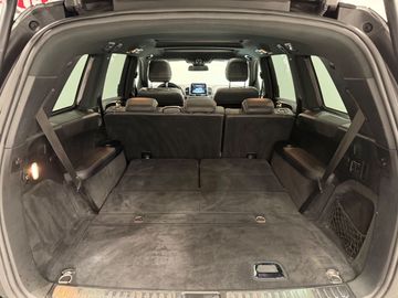 Car image 41