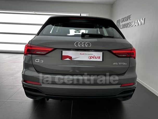 Audi Q3 1.4 TFSIe S tronic S-line 180 kW image number 3