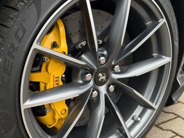 Car image 27