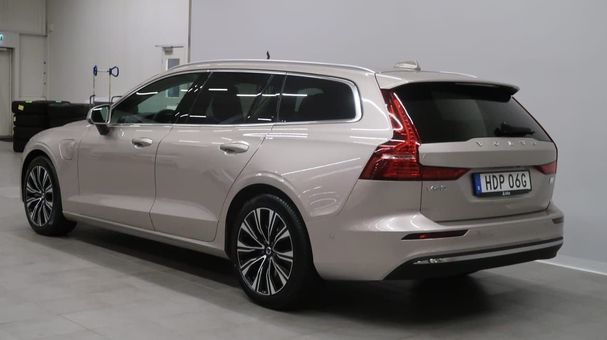 Volvo V60 T6 Recharge AWD 261 kW image number 4