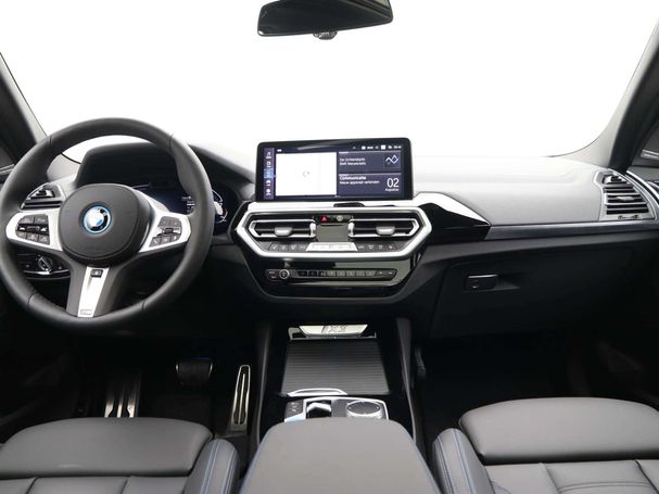 BMW iX3 80 kWh 210 kW image number 13