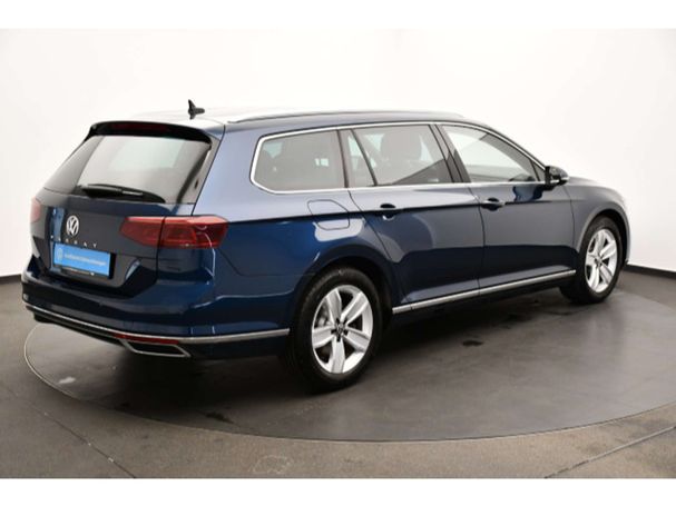 Volkswagen Passat Variant 2.0 TDI DSG Elegance 140 kW image number 2