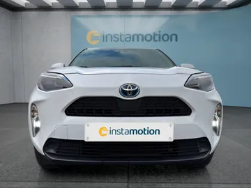 Car image 3