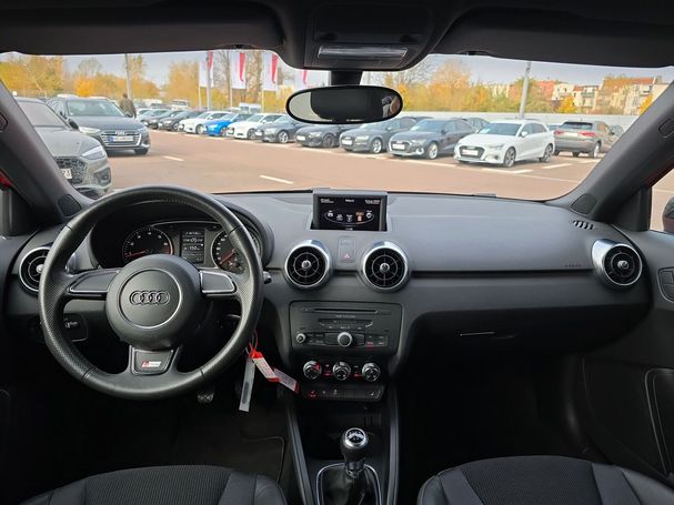 Audi A1 1.2 TFSI S-line Sportback 63 kW image number 15