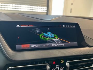 Car image 38
