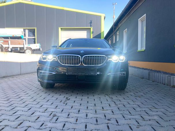 BMW 530d Touring xDrive 195 kW image number 3