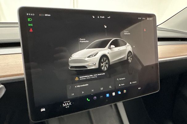 Tesla Model Y Long Range AWD 378 kW image number 18