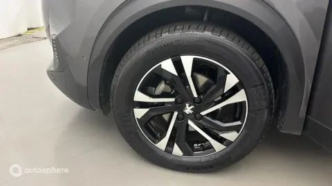 Car image 20