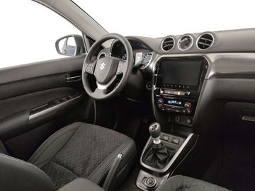 Car image 11