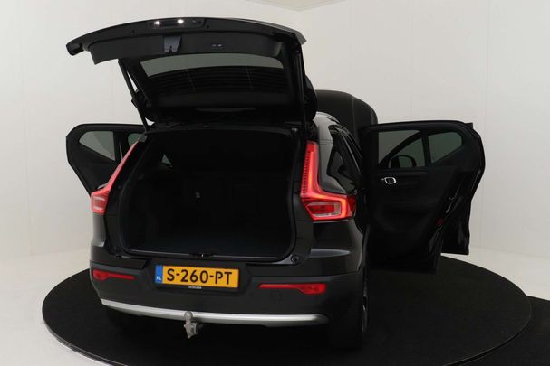 Volvo XC40 Recharge T4 Plus Bright 155 kW image number 19