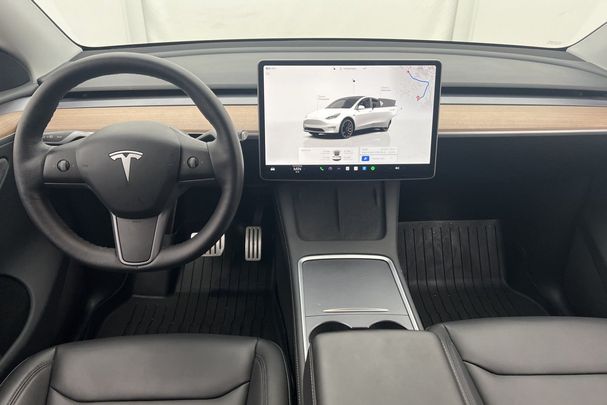 Tesla Model Y Performance AWD 393 kW image number 15