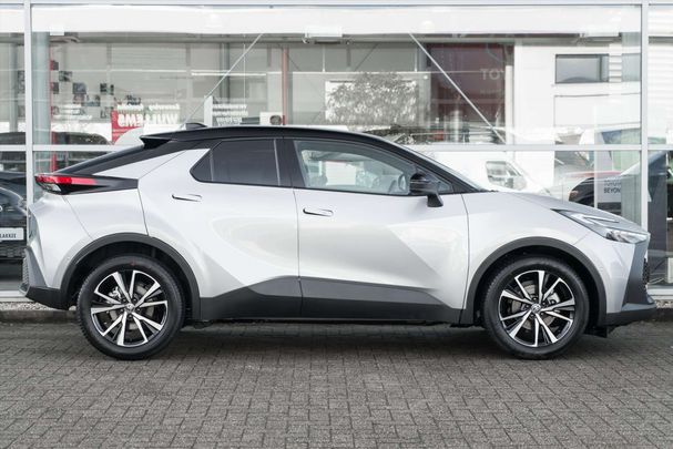 Toyota C-HR Hybrid 70 kW image number 11