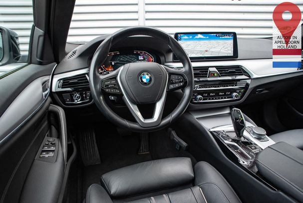 BMW 518d 110 kW image number 10