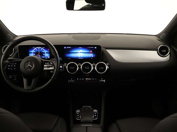 Mercedes-Benz B 180 100 kW image number 4