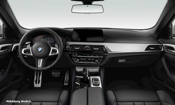 BMW 520i Touring 135 kW image number 3