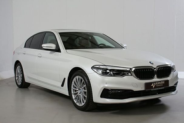 BMW 530i Sport Line 185 kW image number 3