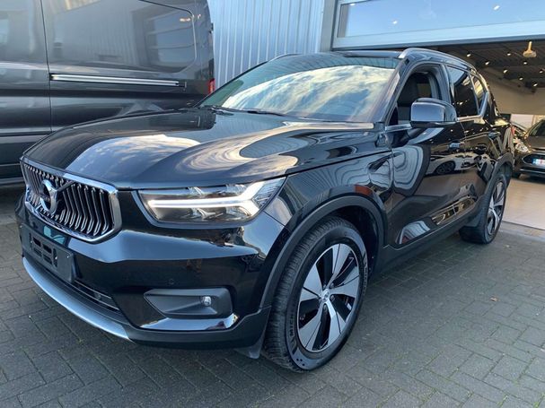 Volvo XC40 T5 Momentum 192 kW image number 1