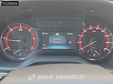 Car image 33