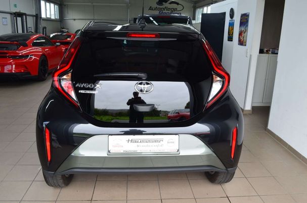 Toyota Aygo X 53 kW image number 4