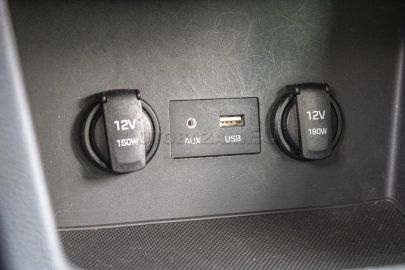 Car image 37