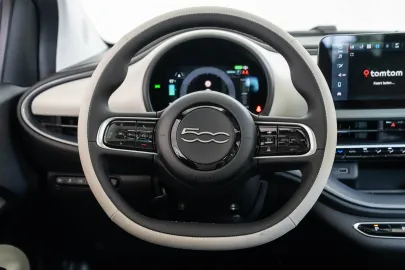 Car image 36