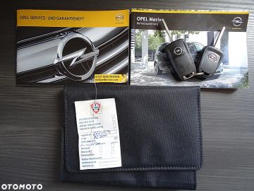 Car image 40