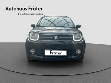 Car image 4