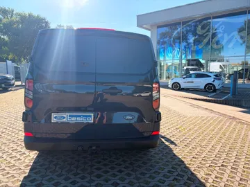 Car image 38